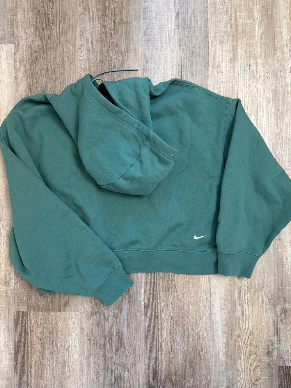 Nike Women’s ACG Therma-FIT Cropped Fleece Hoodie-size Medium NEW w/o tags🔥
